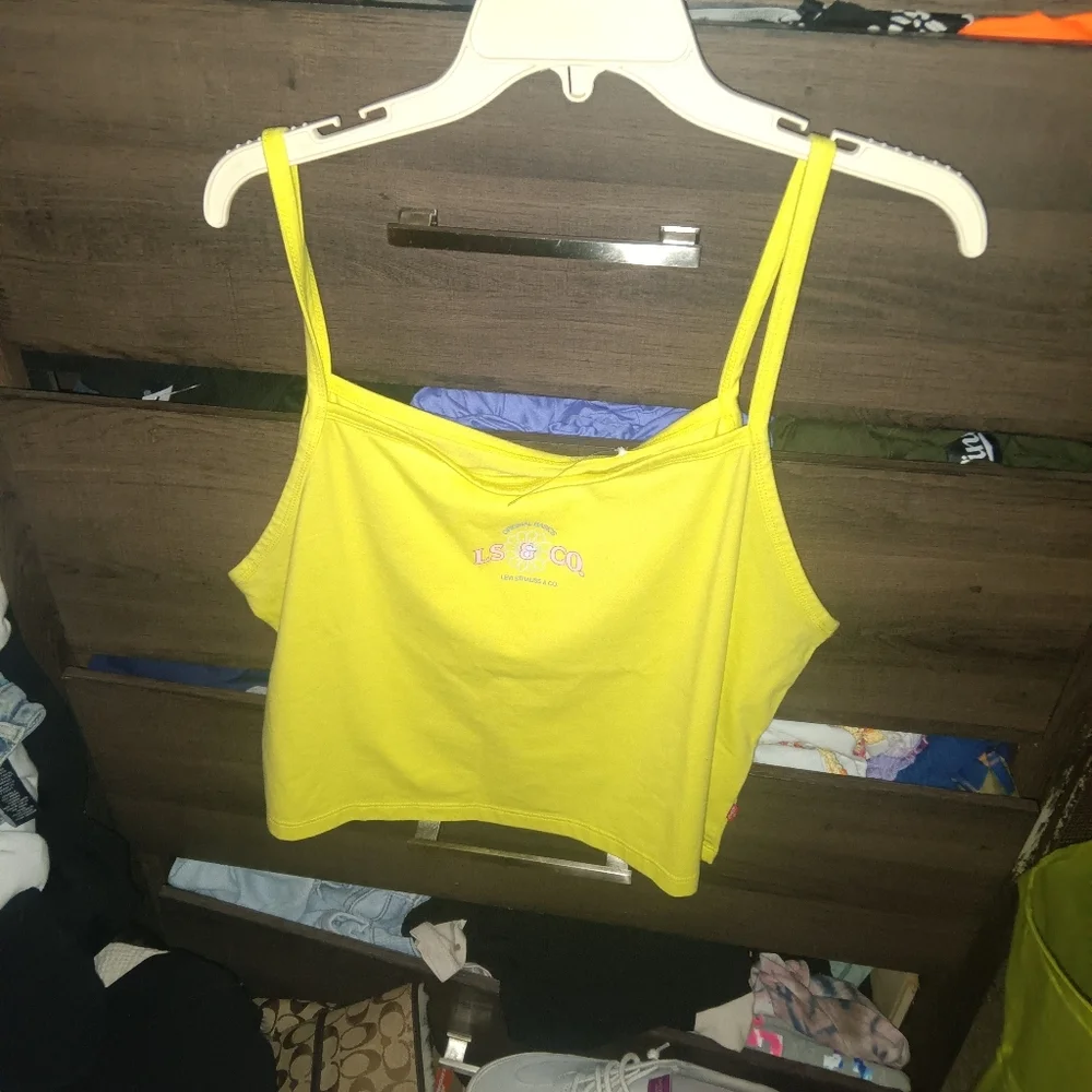 LEVI Graphic Cropped Tank XL - Picture 7 of 9